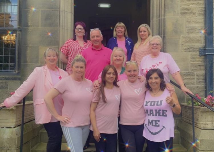 Currergate Nursing Home raise Â£200 for Breast Cancer Research 