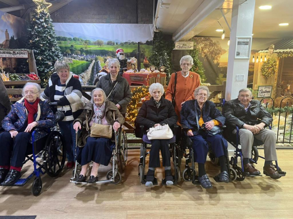 Tong Garden Centre trip a big hit with residents 