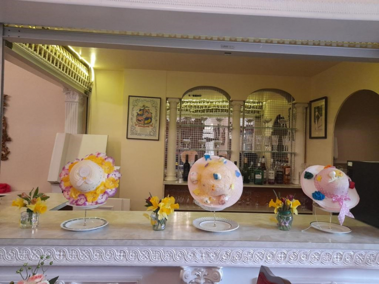 Easter bonnets and bouquets at Currergate Nursing Home