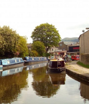 Enjoying the great outdoors by the Leeds Liverpool Canal
